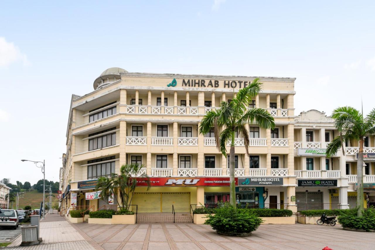Mihrab Hotel Путраджая Экстерьер фото